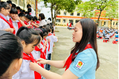 LIÊN ĐỘI TRƯỜNG TIỂU HỌC ĐỨC LONG TỔ CHỨC CÁC HOẠT ĐỘNG CHÀO MỪNG 95 NĂM NGÀY THÀNH LẬP ĐOÀN THANH NIÊN CỘNG SẢN HỒ CHÍ MINH